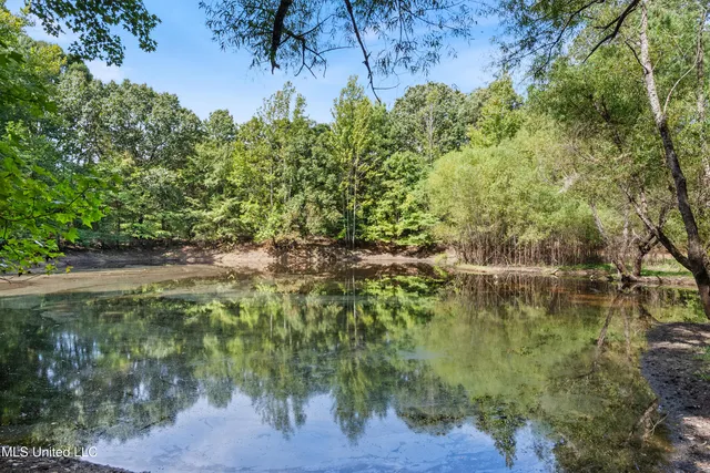 $799,000 | 1381 South Old Highway, Holly Springs, MS 38635