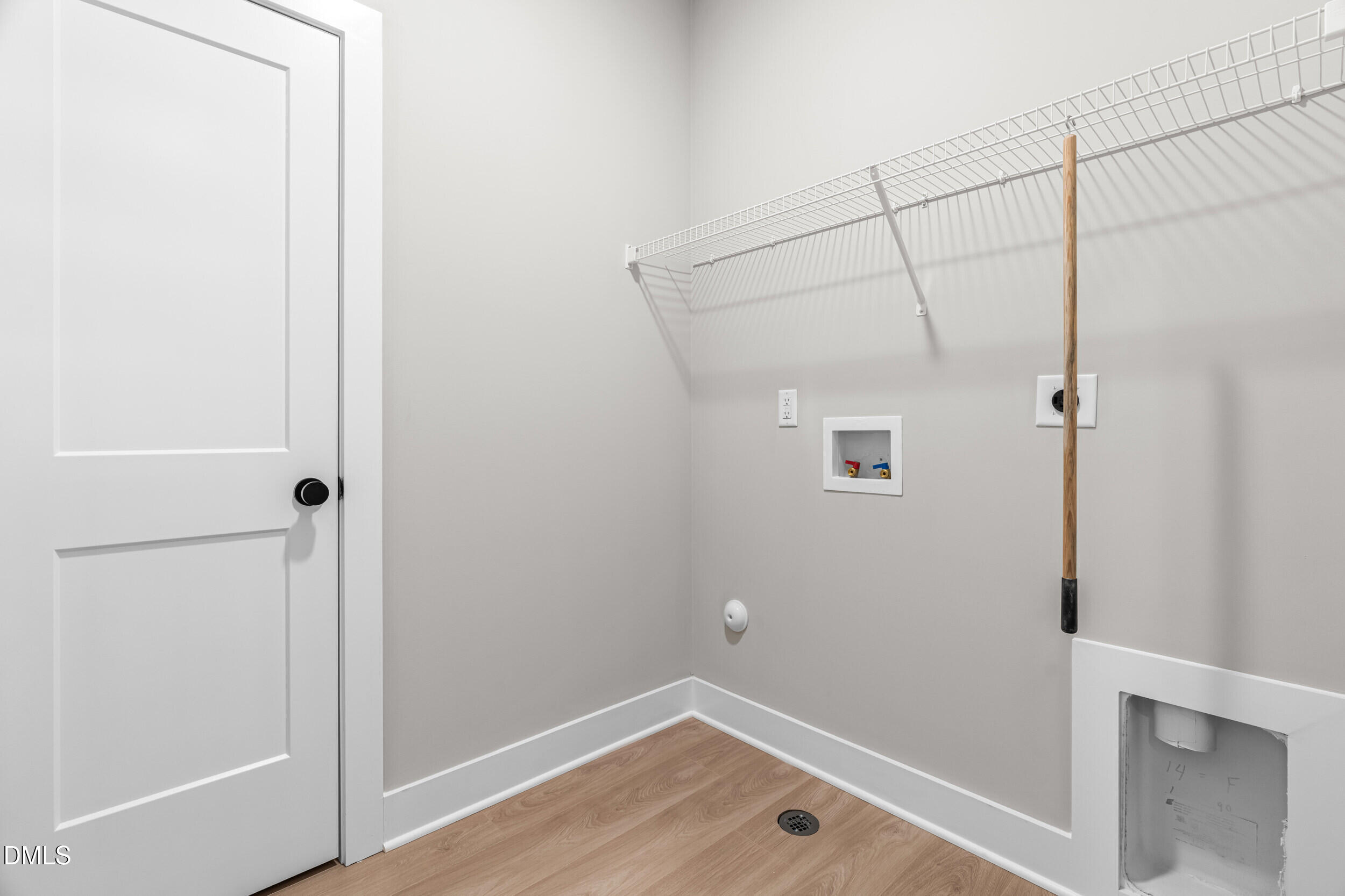 1012 Harper Road Raleigh, NC 27603 - Photo 28 of 54 a view of small space