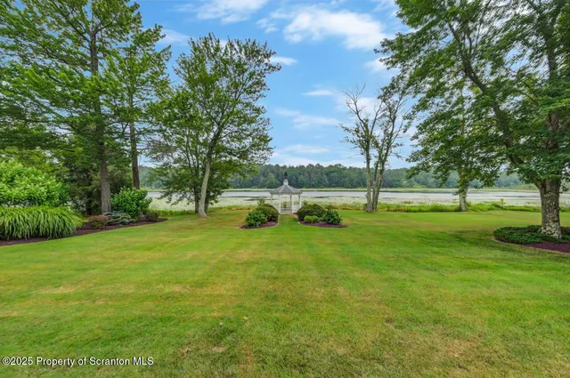 $1,850,000 | 169 Wagner Boulevard, Carbondale, PA 18407