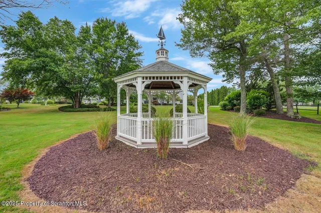 $1,850,000 | 169 Wagner Boulevard, Carbondale, PA 18407