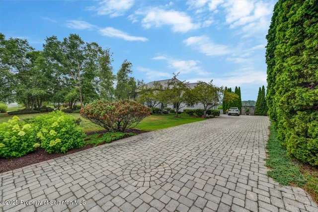 $1,850,000 | 169 Wagner Boulevard, Carbondale, PA 18407