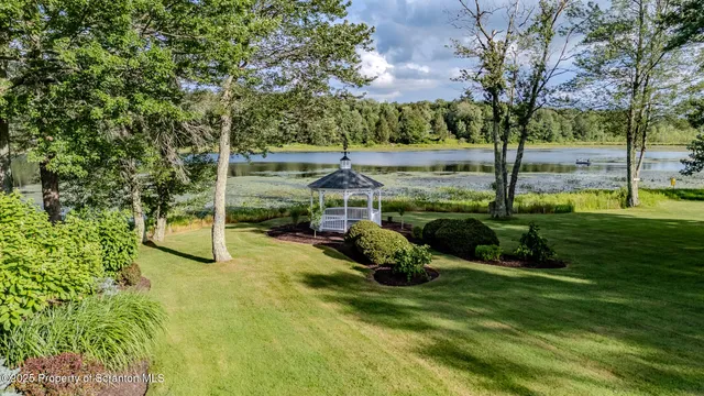 $1,850,000 | 169 Wagner Boulevard, Carbondale, PA 18407