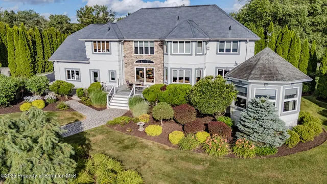 $1,850,000 | 169 Wagner Boulevard, Carbondale, PA 18407