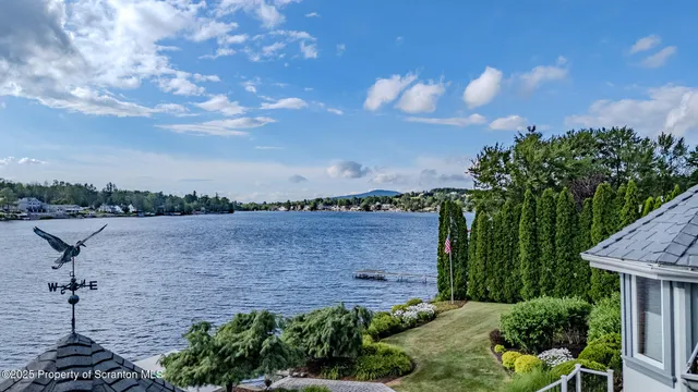 $1,850,000 | 169 Wagner Boulevard, Carbondale, PA 18407