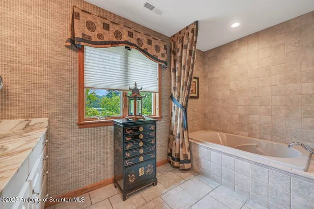 $1,850,000 | 169 Wagner Boulevard, Carbondale, PA 18407