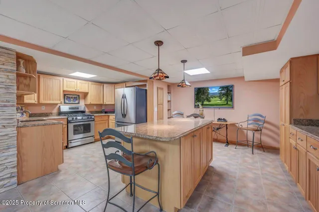 $1,850,000 | 169 Wagner Boulevard, Carbondale, PA 18407