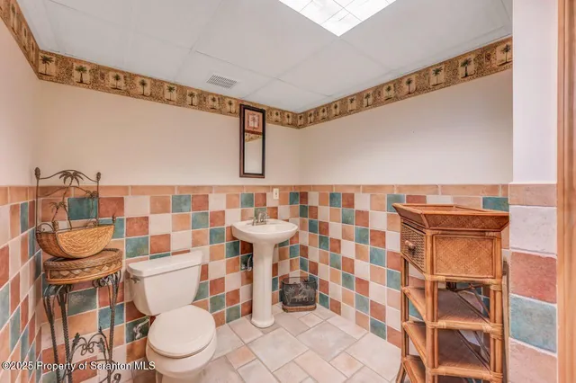 $1,850,000 | 169 Wagner Boulevard, Carbondale, PA 18407