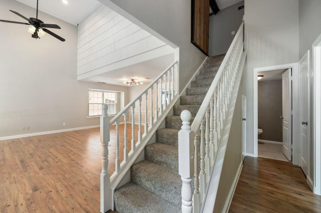 2152 McCoy Road Carrollton, TX 75006 - Photo 5 of 20 Gallery Image 5