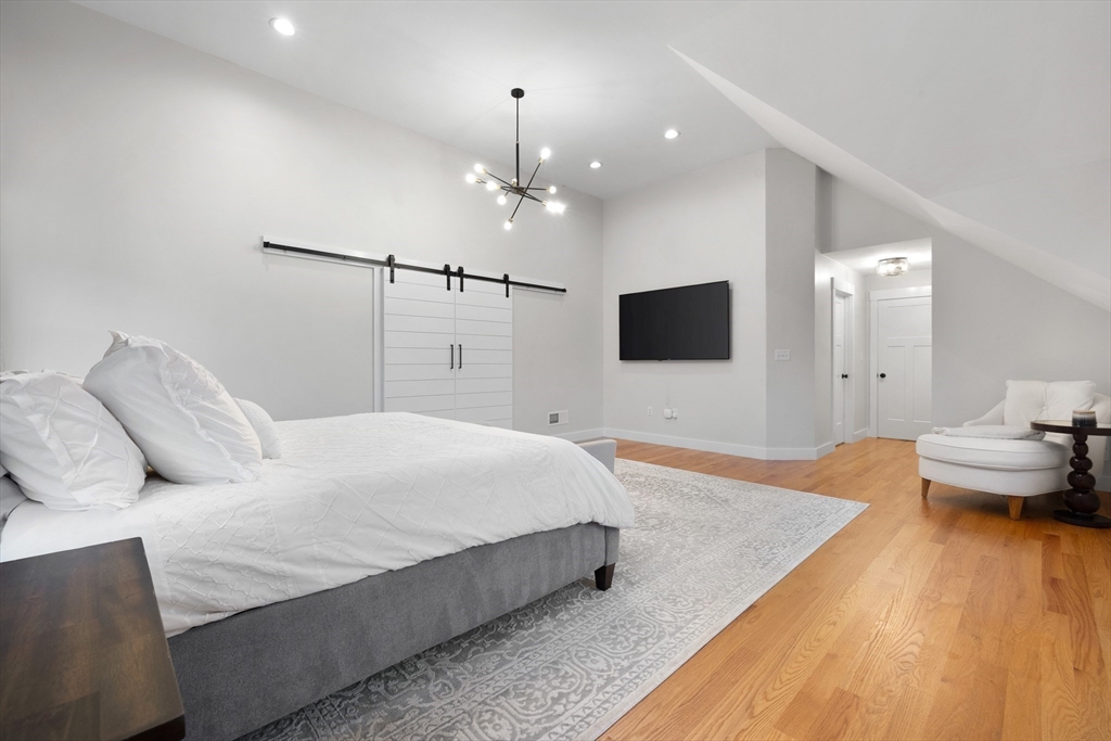 41 Lowell Street Woburn, MA 01801 - Photo 18 of 32