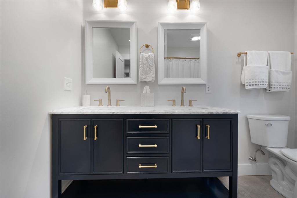 41 Lowell Street Woburn, MA 01801 - Photo 24 of 32