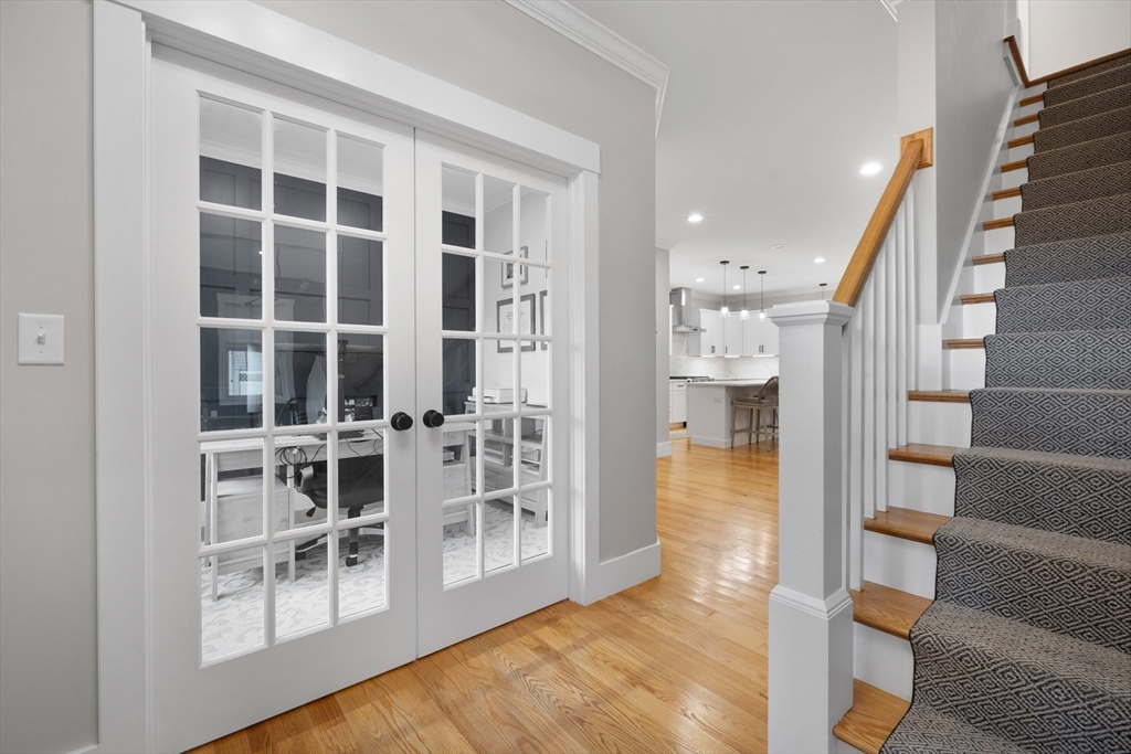 41 Lowell Street Woburn, MA 01801 - Photo 26 of 32