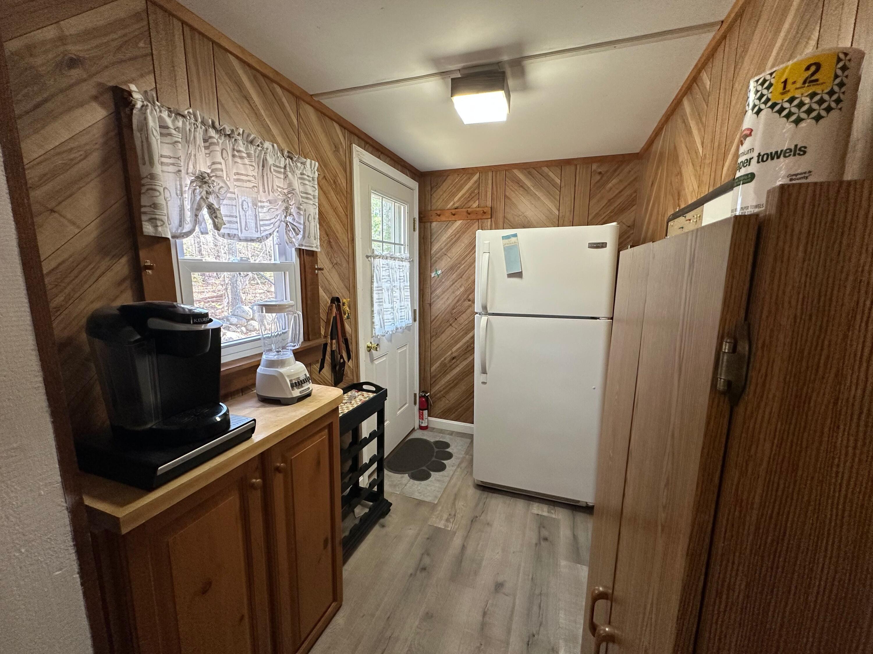 1627 Post Road, Unit 5 Wells, ME 04090 - Photo 10 of 21 kitchen rear entry