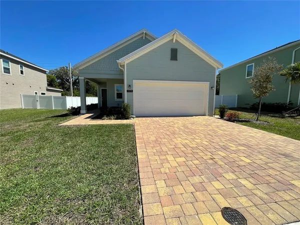 $2,100 | 1979 Northwest 44th Court Road, Ocala, FL 34482