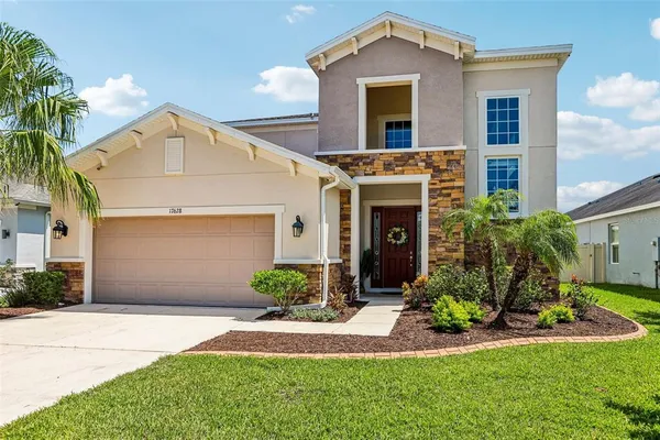 $624,900 | 17628 Bright Wheat Drive, Lithia, FL 33547