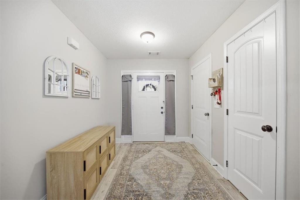 509 Kinsley Way Statham, GA 30666 - Photo 6 of 43