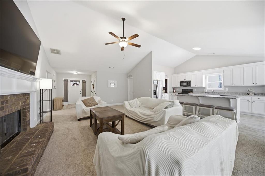 509 Kinsley Way Statham, GA 30666 - Photo 10 of 43