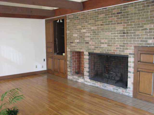 5981 Whitman Road Columbus, OH 43213 - Photo 8 of 10 Gallery Image 8