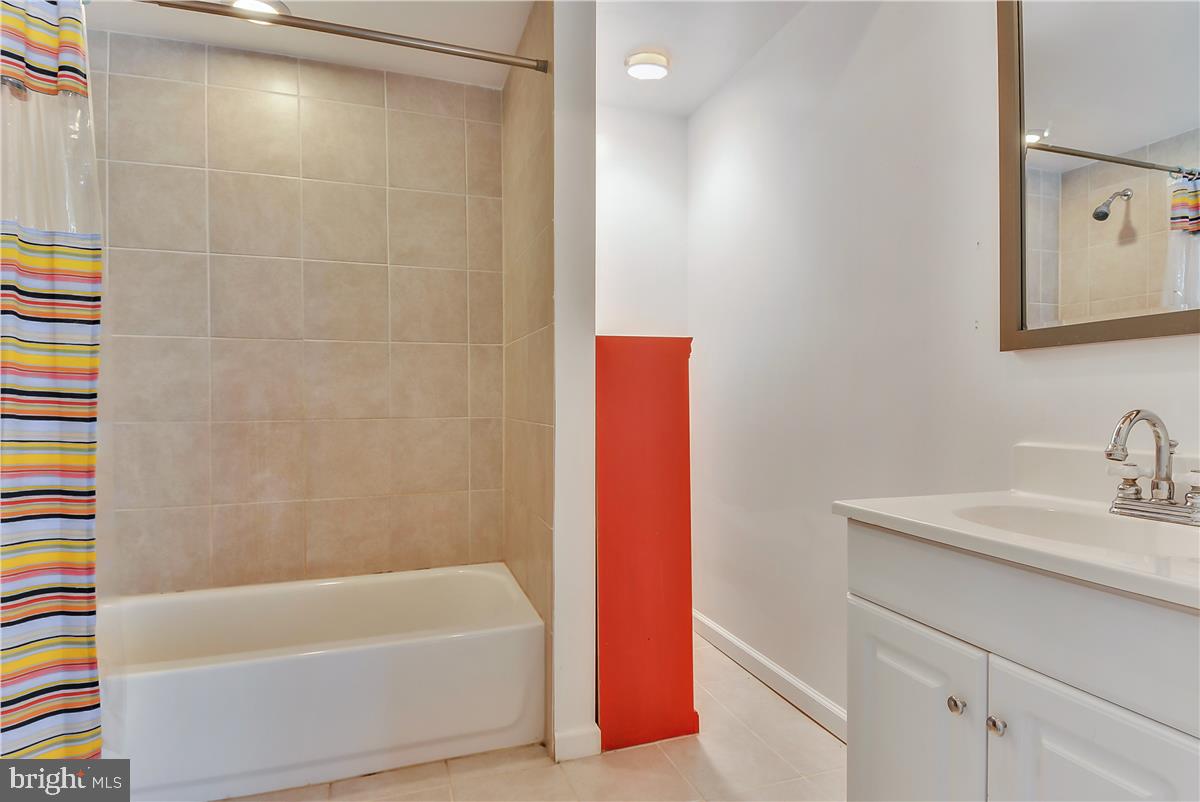 14102 Longnecker Road Reisterstown, MD 21136 - Photo 31 of 36 Full bath in lower level