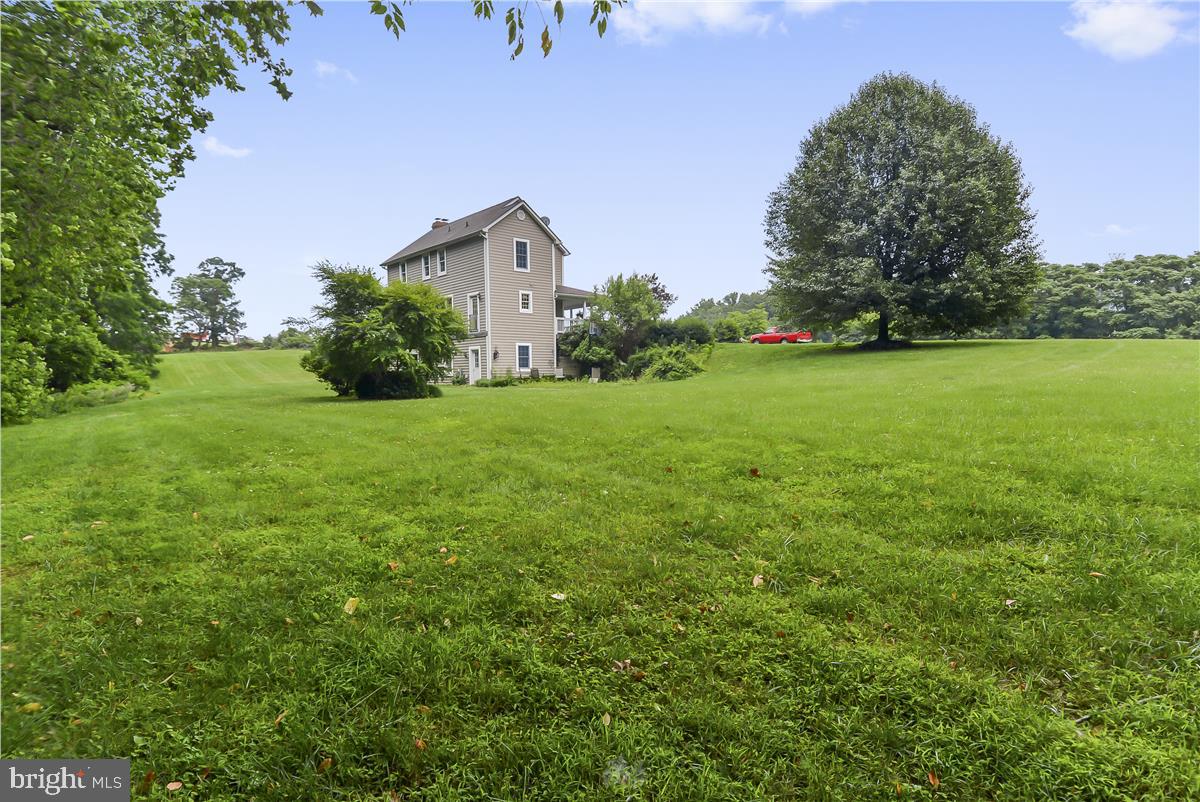 14102 Longnecker Road Reisterstown, MD 21136 - Photo 5 of 36 so.much.land!