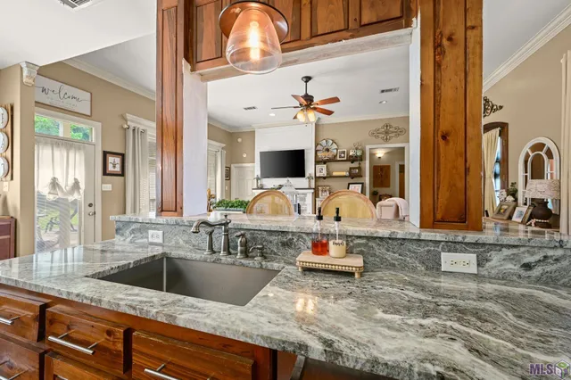 $265,000 | 34122 Spring Lake Drive, Walker, LA 70785