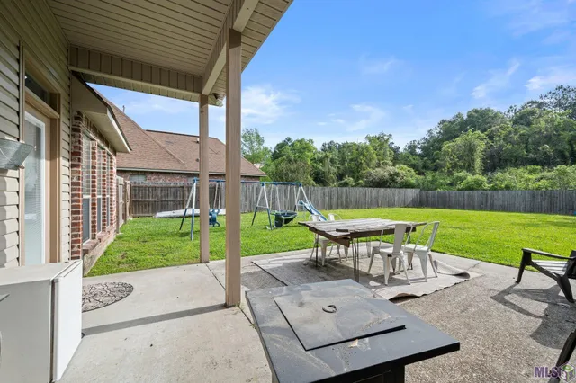 $265,000 | 34122 Spring Lake Drive, Walker, LA 70785