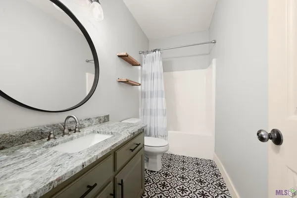 $250,000 | 34122 Spring Lake Drive, Walker, LA 70785