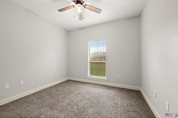 $250,000 | 34122 Spring Lake Drive, Walker, LA 70785