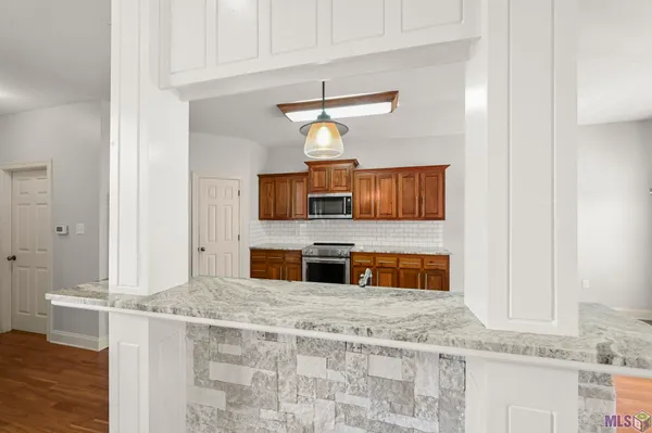 $250,000 | 34122 Spring Lake Drive, Walker, LA 70785