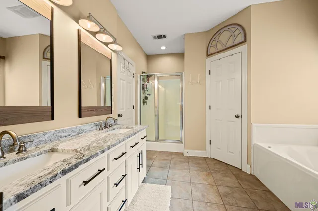 $265,000 | 34122 Spring Lake Drive, Walker, LA 70785