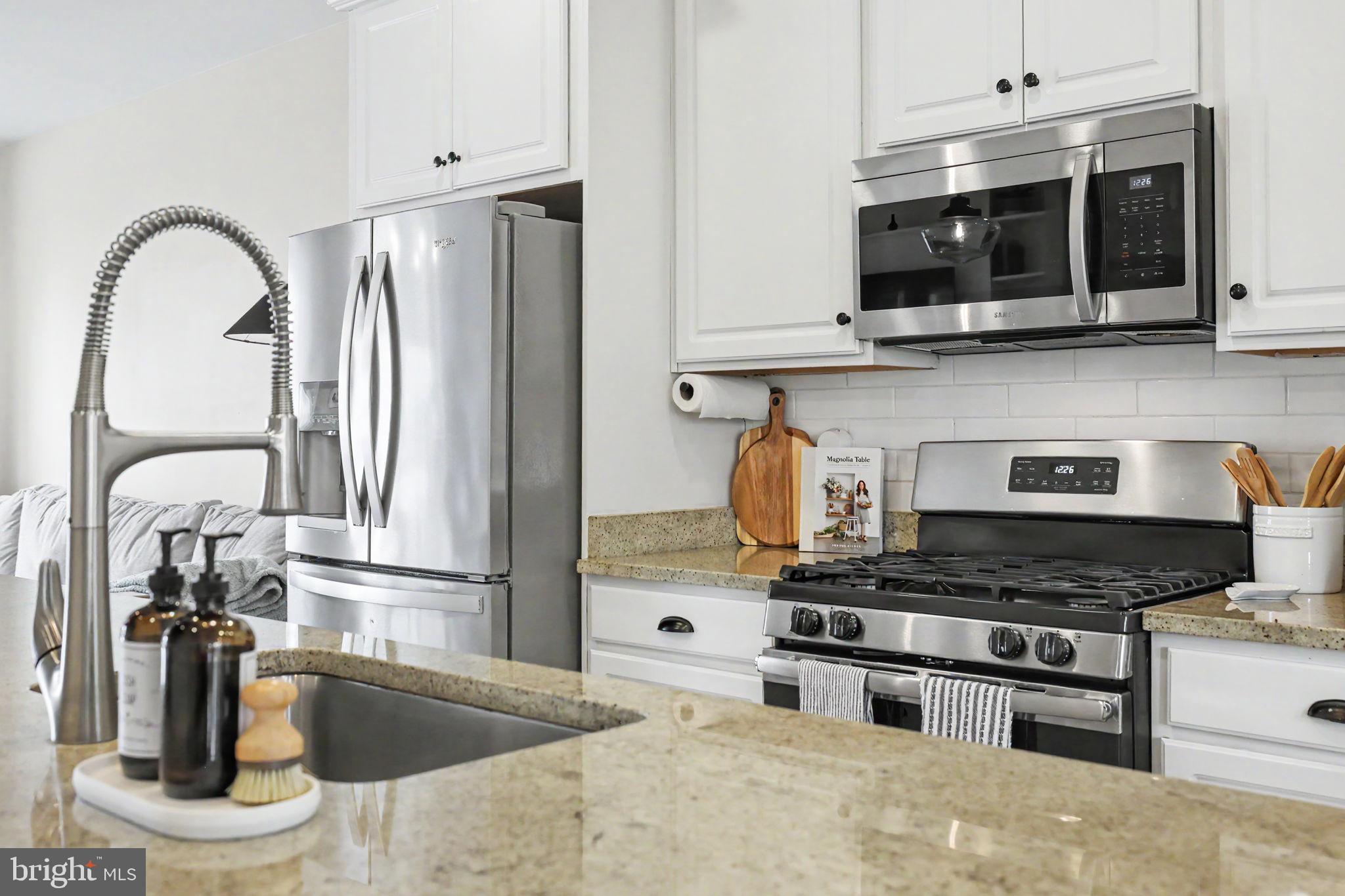 6221 Posey Street Frederick, MD 21703 - Photo 18 of 88 Stainless Steel Appliances