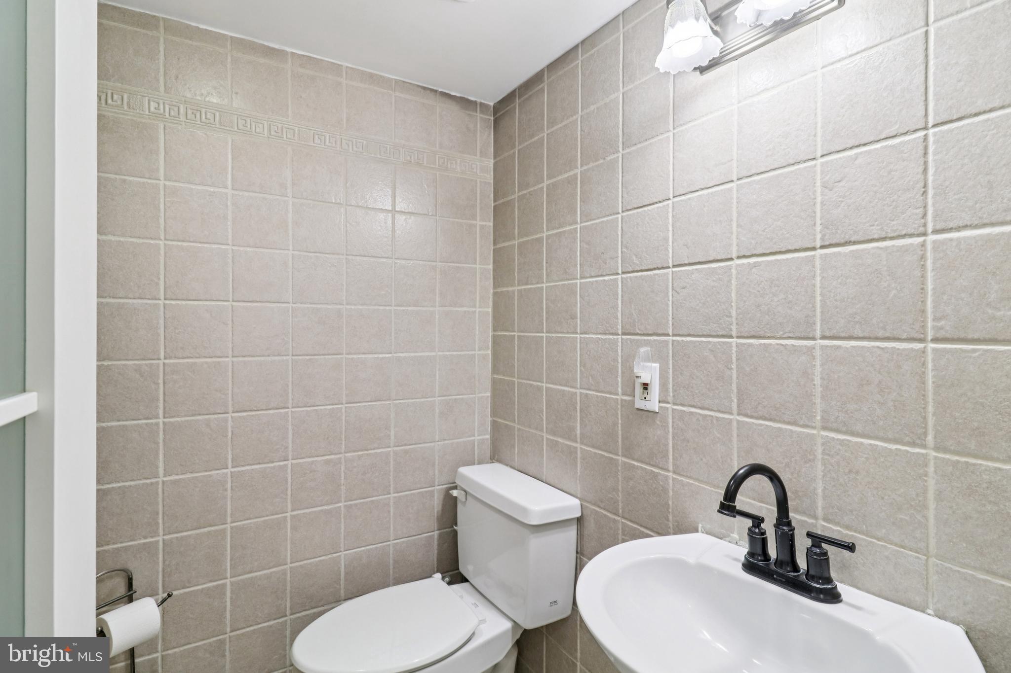 3149 Newton Street Northeast Washington, DC 20018 - Photo 54 of 57 LL Bathroom