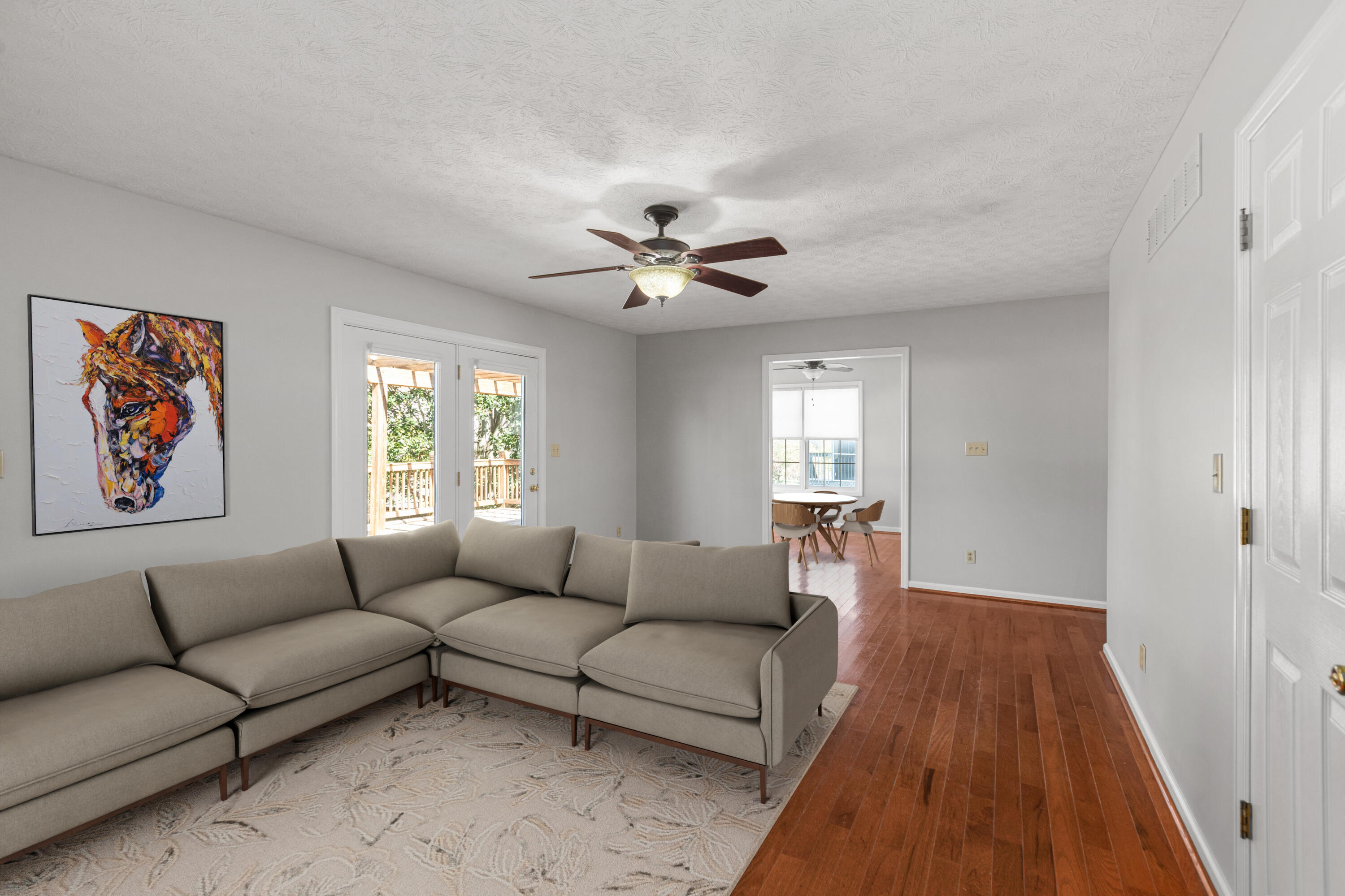 200 Wickliffe Road Frankfort, KY 40601 - Photo 12 of 51 Property_85C0_2S7A9973_12-010-24_11_12