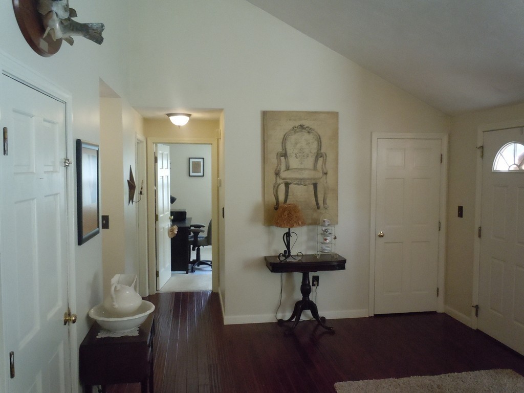 51 Alpine Run Road Kingston, MA 02364 - Photo 4 of 30 Gallery Image 4