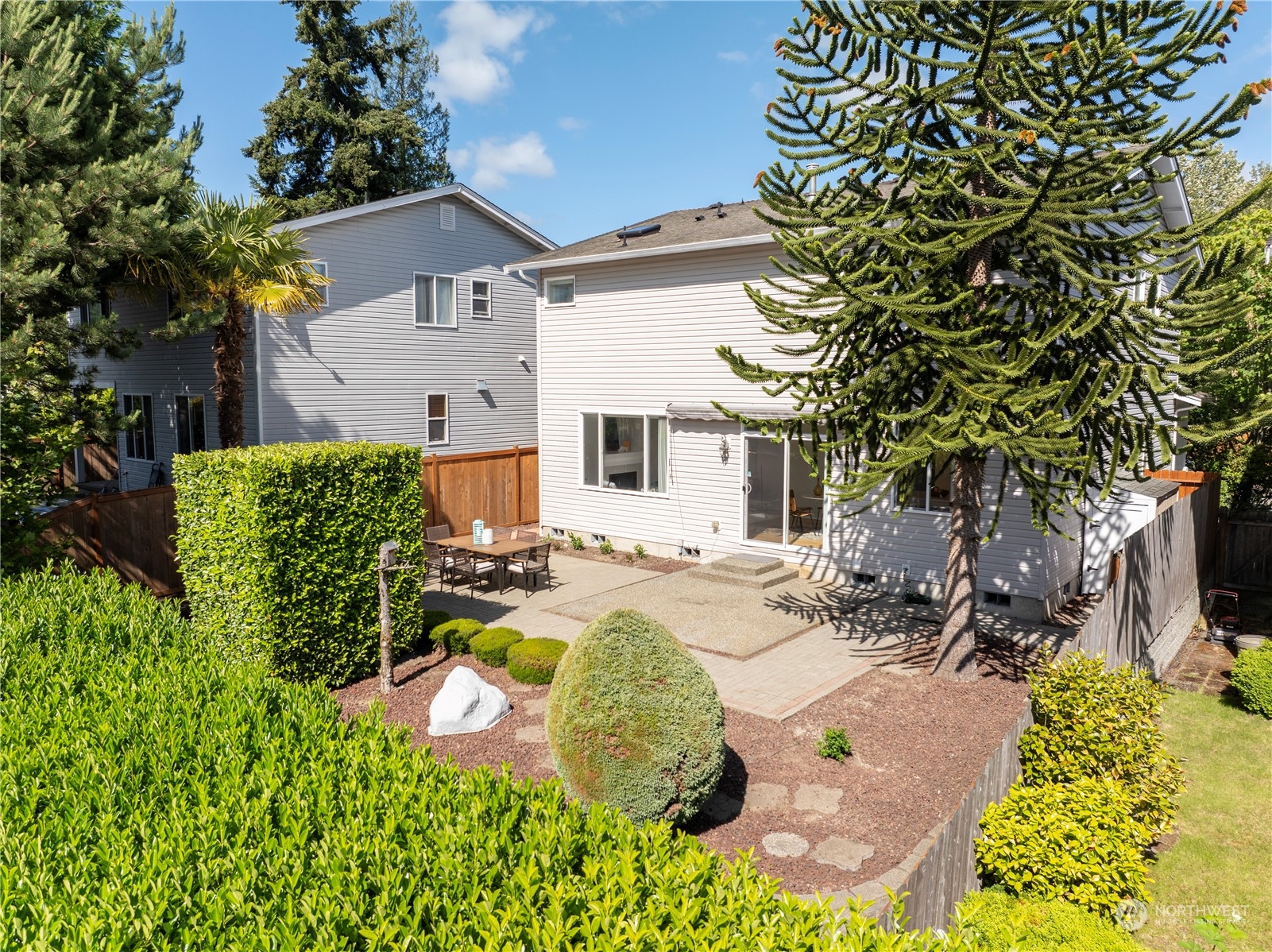 487 Hoquiam Place Northeast Renton, WA 98059 - Photo 23 of 30 Gallery Image 23
