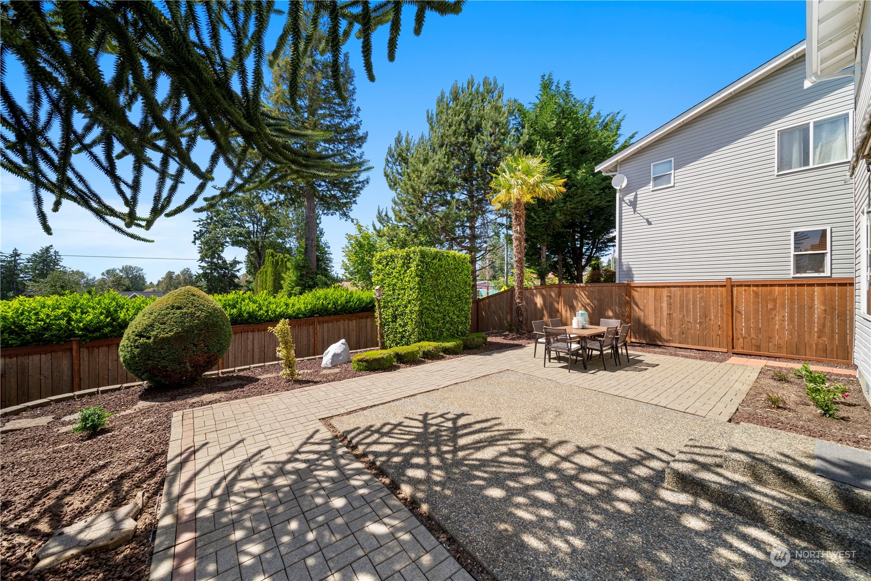 487 Hoquiam Place Northeast Renton, WA 98059 - Photo 27 of 30 Gallery Image 27
