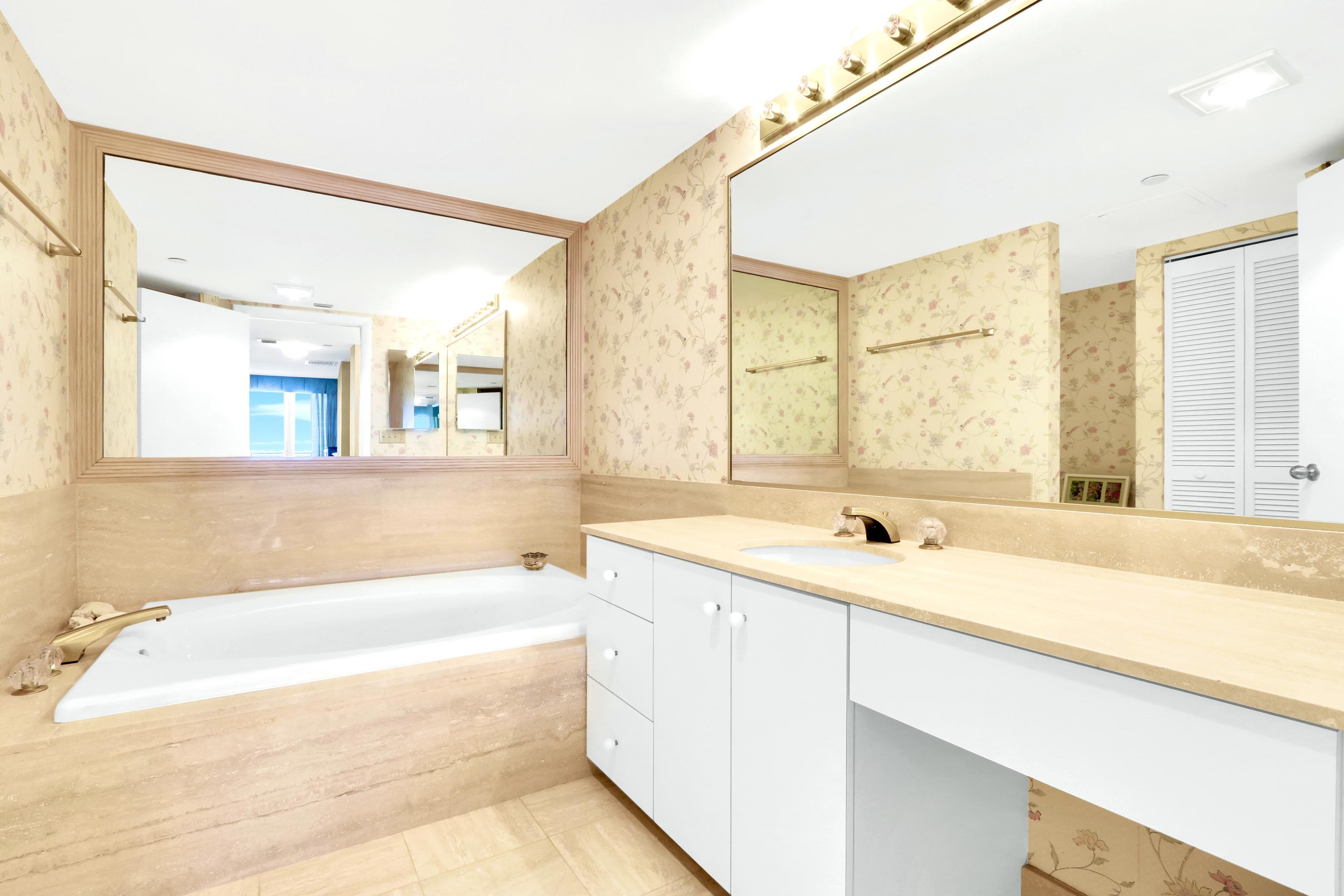 4101 North Ocean Boulevard, Unit D1608 Boca Raton, FL 33431 - Photo 20 of 22 B13170CF-7731-41EB-8136-68F175F76E70