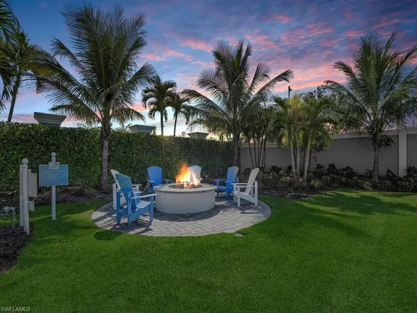$6,000 | 2561 Seychelles Drive, Unit 308, Naples, FL 34112