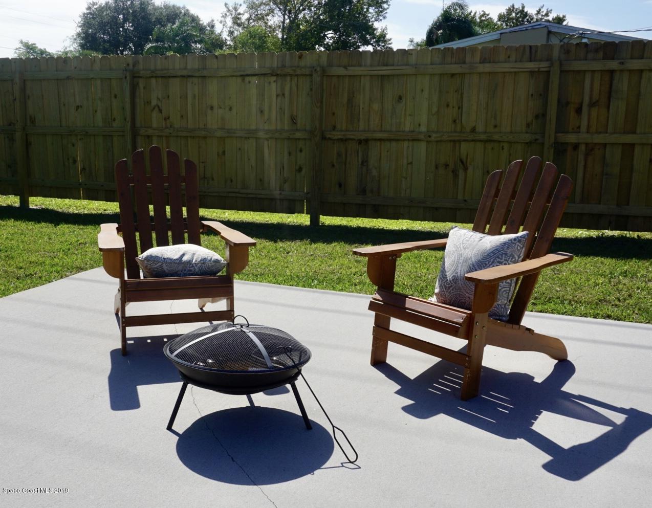 2043 Little John Road Melbourne, FL 32935 - Photo 19 of 30 LRG_DSC04652