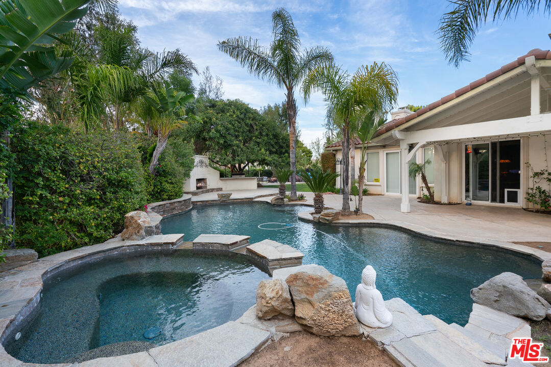 633 Noble Road Simi Valley, CA 93065 - Photo 16 of 30