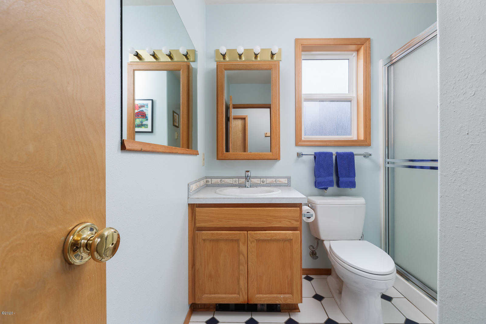 6100 Nestucca Ridge Road Pacific City, OR 97135 - Photo 12 of 14 Bathroom 1