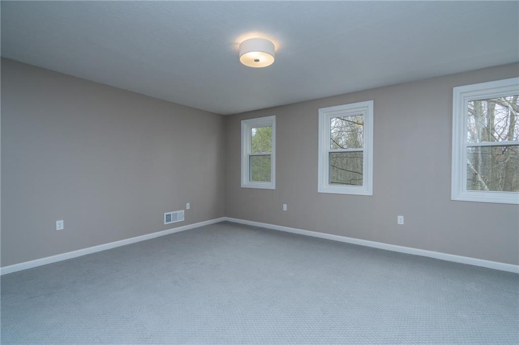 1799 Locust Road Sewickley, PA 15143 - Photo 17 of 25 Upper level master suite