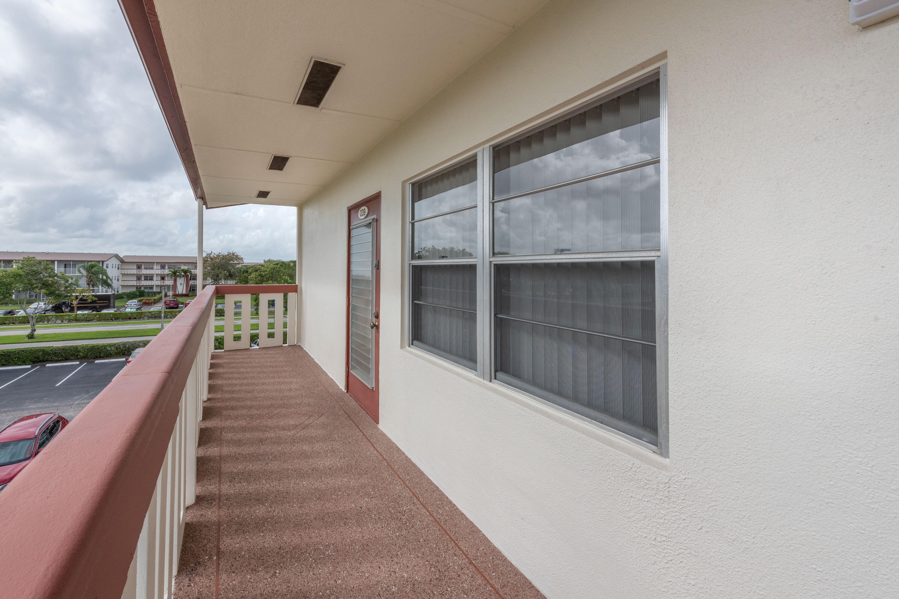 239 Brighton F Boca Raton, FL 33434 - Photo 4 of 41 239 Brighton F-9