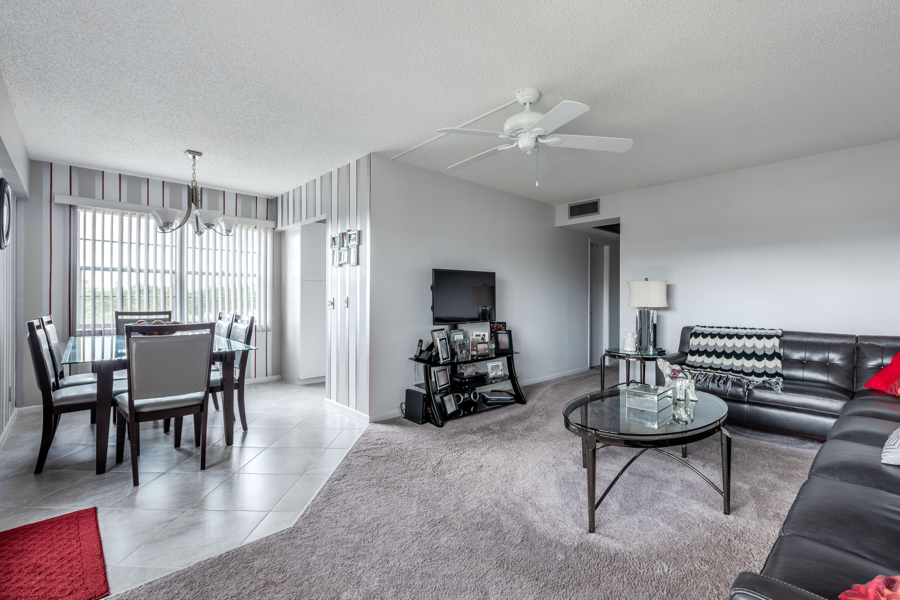 239 Brighton F Boca Raton, FL 33434 - Photo 9 of 41 239 Brighton F-15