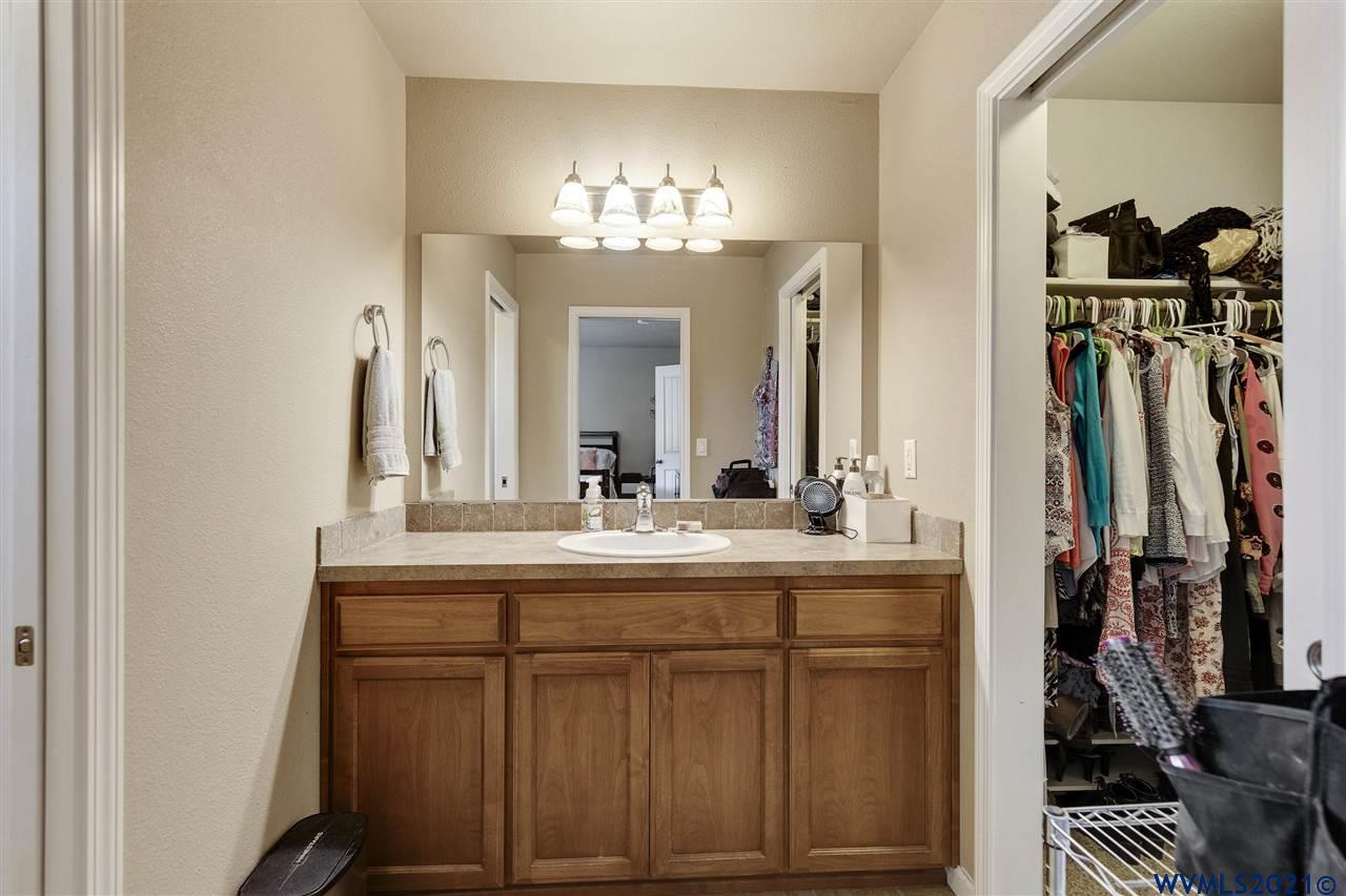 1510 Boone Road Southeast Salem, OR 97306 - Photo 16 of 27 Gallery Image 16