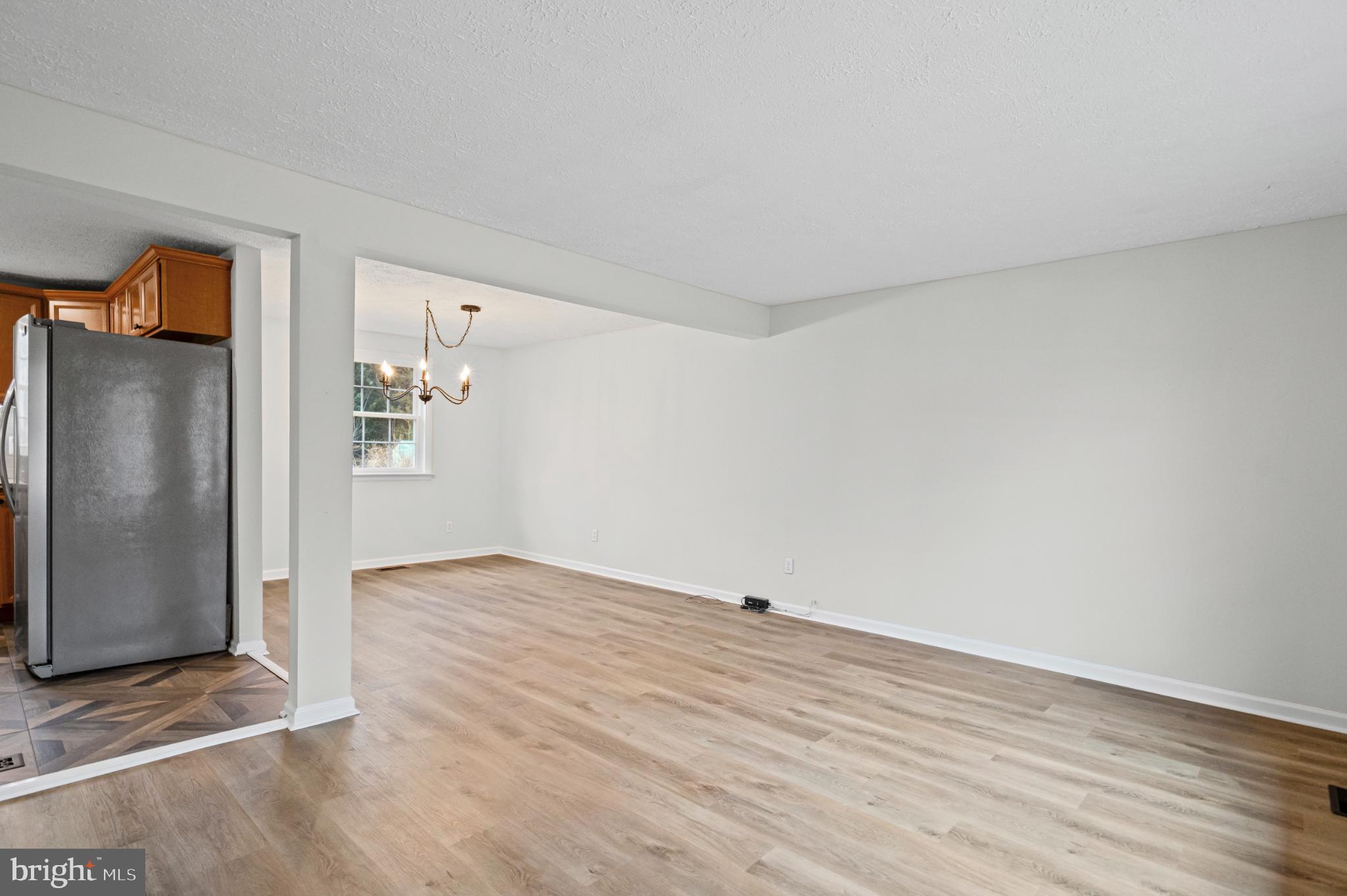 3416 Kreitler Road Forest Hill, MD 21050 - Photo 6 of 45 Spacious, light-filled living area awaits you.