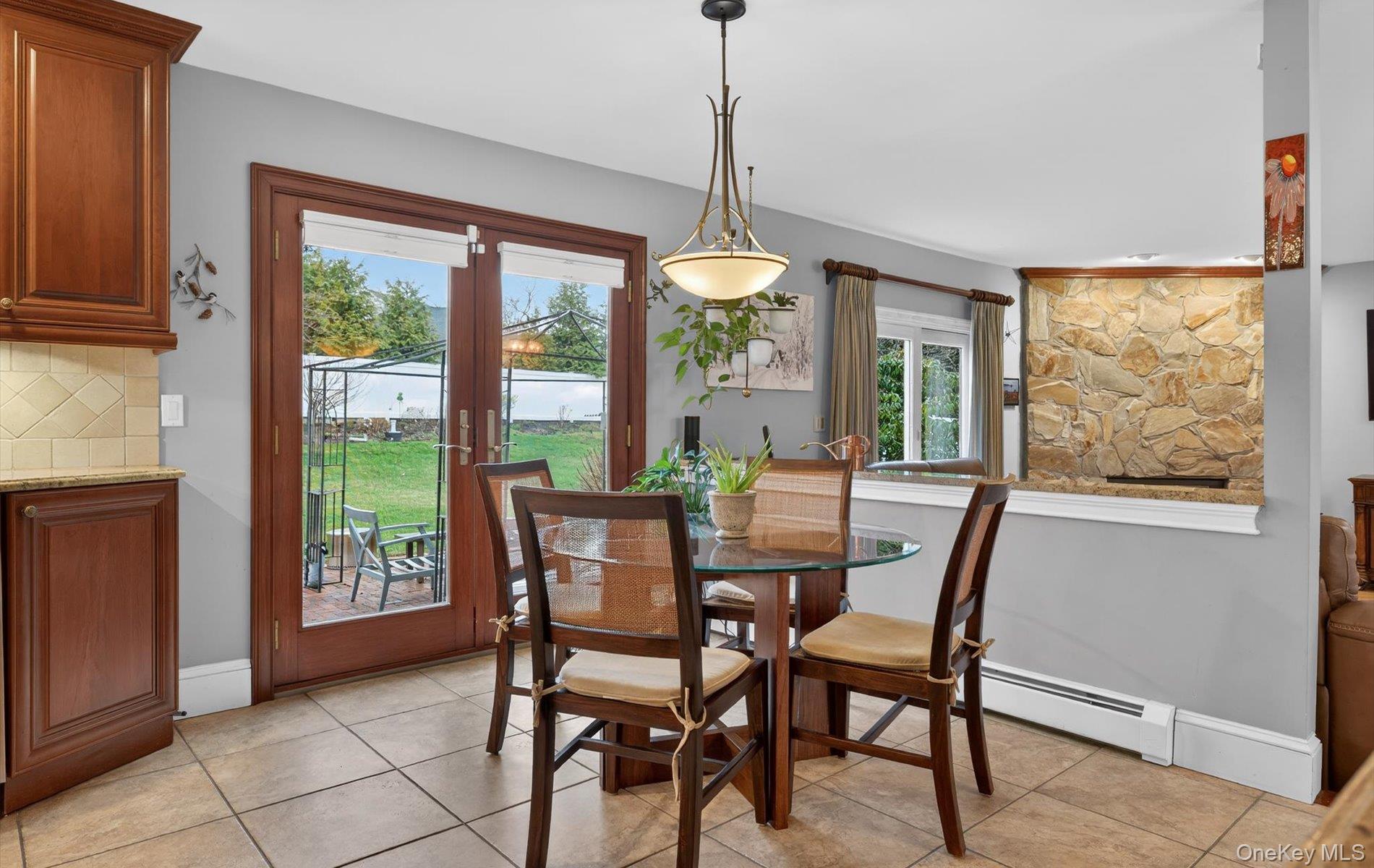 28 Timber Ridge Drive Commack, NY 11725 - Photo 25 of 44