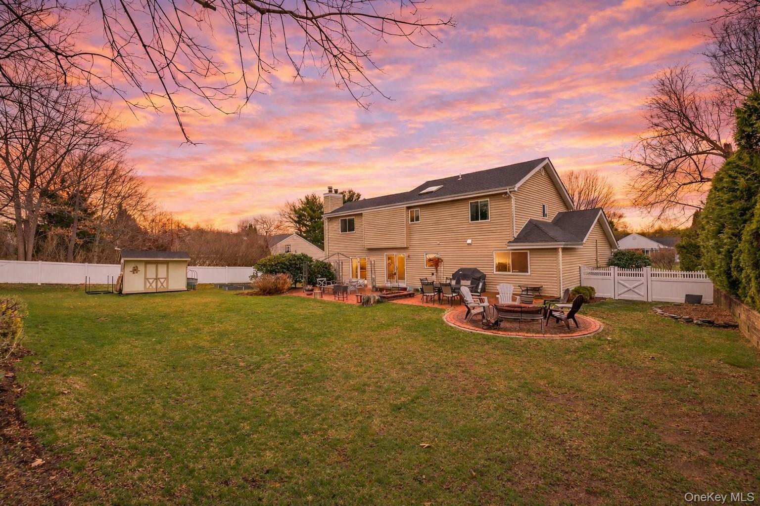 28 Timber Ridge Drive Commack, NY 11725 - Photo 43 of 44