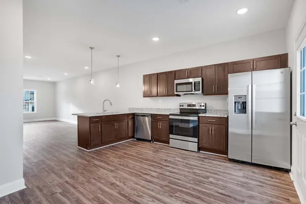 $1,400 | 541 New S Drive, Unit 407, Clarksville, TN 37043