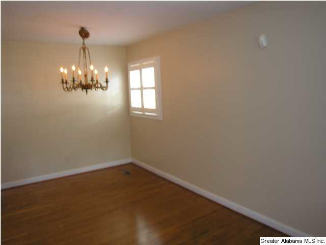 300 Willow Bend Road Birmingham, AL 35209 - Photo 7 of 19