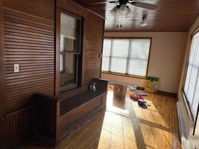 $175,900 | 304 South Main Street, Marion, WI 54950